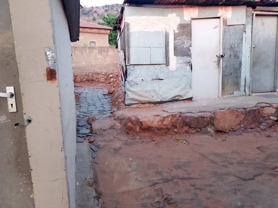 2 Bedroom Property for Sale in Mamelodi East Gauteng