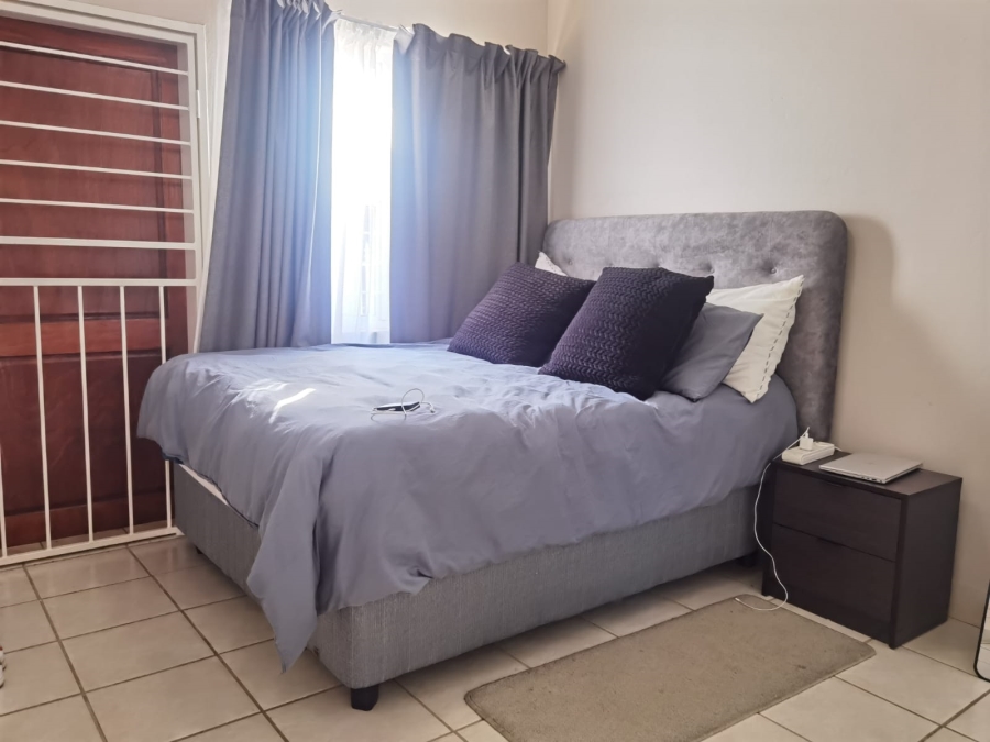 1 Bedroom Property for Sale in Annlin Gauteng