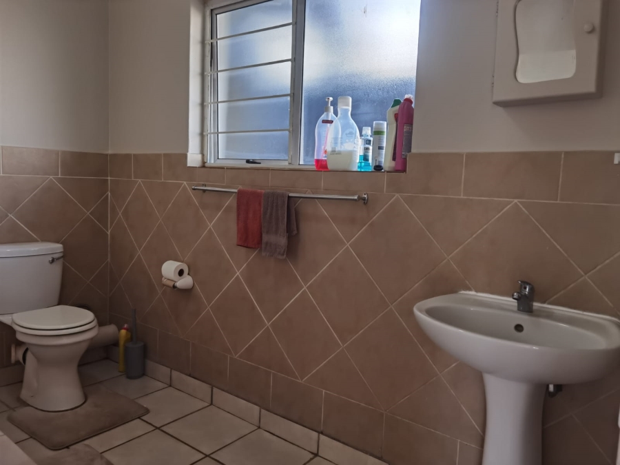 1 Bedroom Property for Sale in Annlin Gauteng