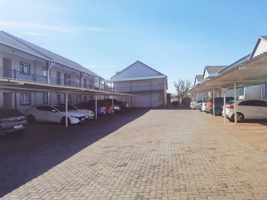1 Bedroom Property for Sale in Annlin Gauteng