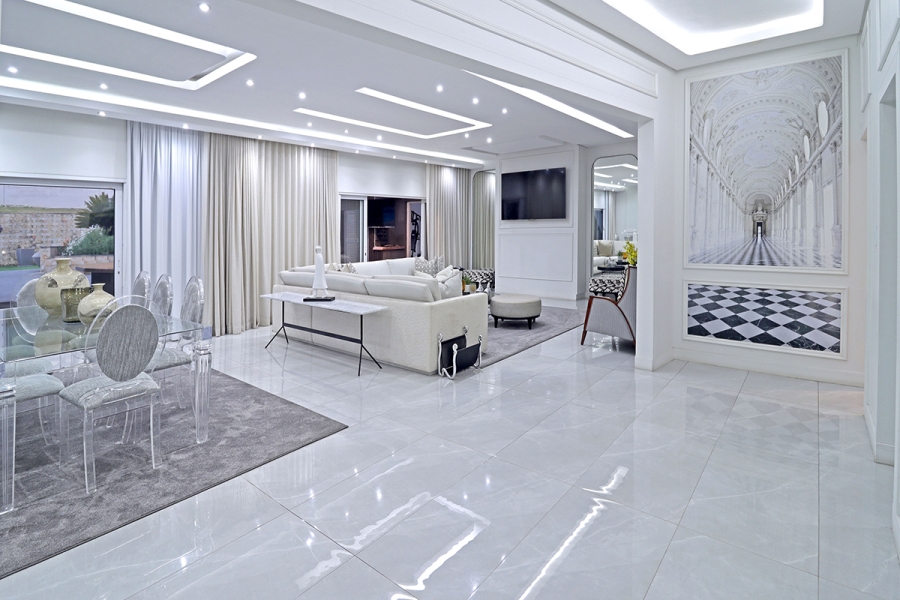 5 Bedroom Property for Sale in Bryanston Gauteng