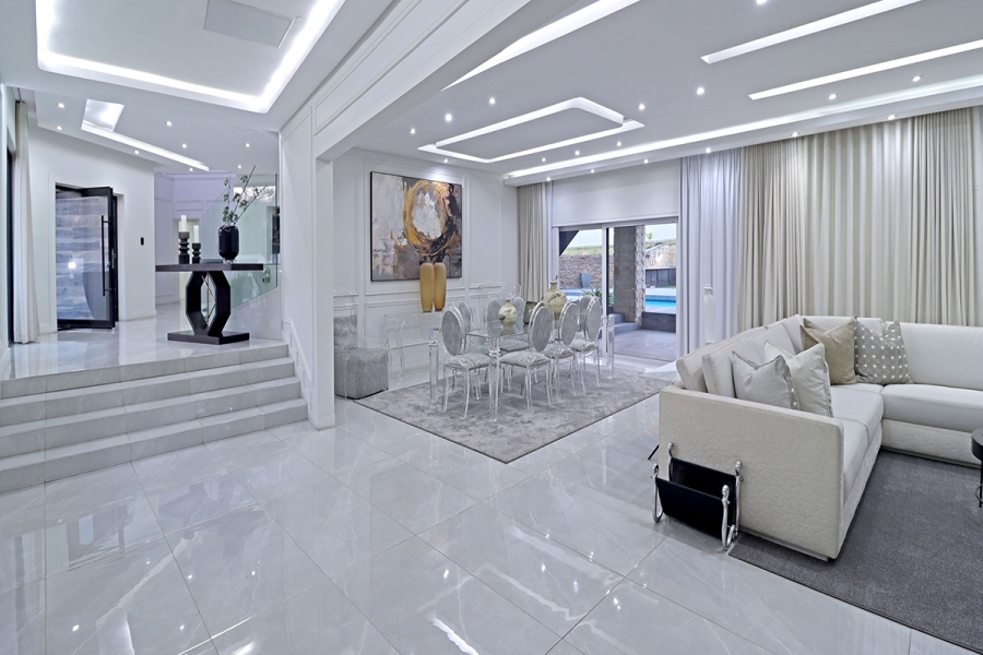 5 Bedroom Property for Sale in Bryanston Gauteng