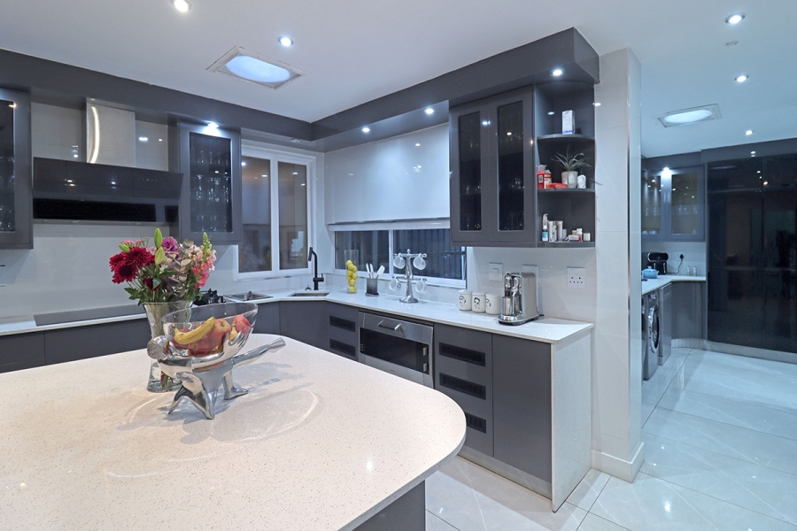 5 Bedroom Property for Sale in Bryanston Gauteng