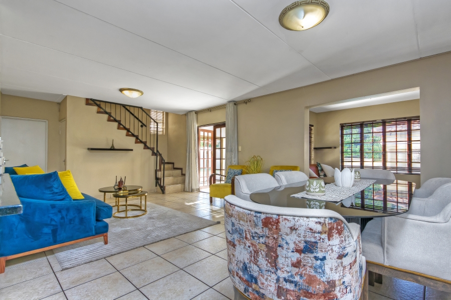 4 Bedroom Property for Sale in Lonehill Gauteng