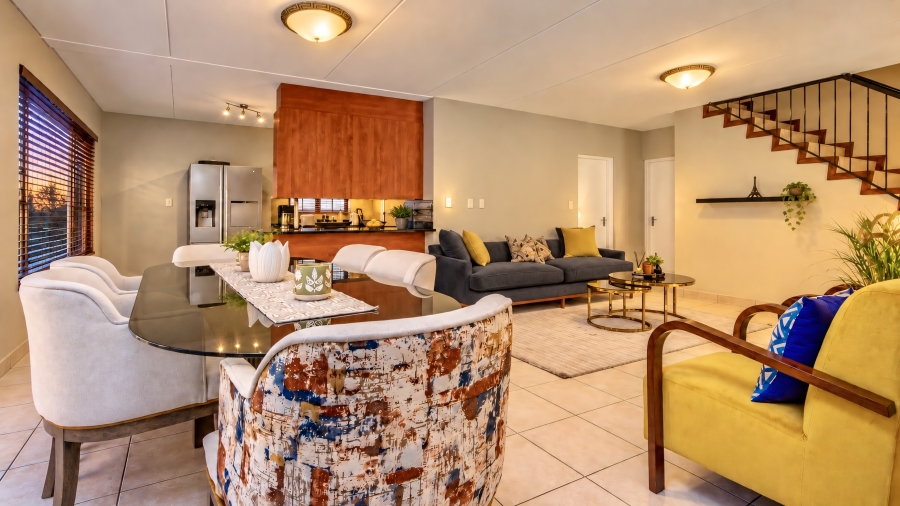4 Bedroom Property for Sale in Lonehill Gauteng
