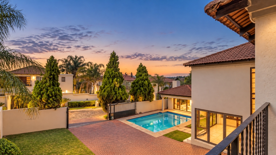 4 Bedroom Property for Sale in Lonehill Gauteng