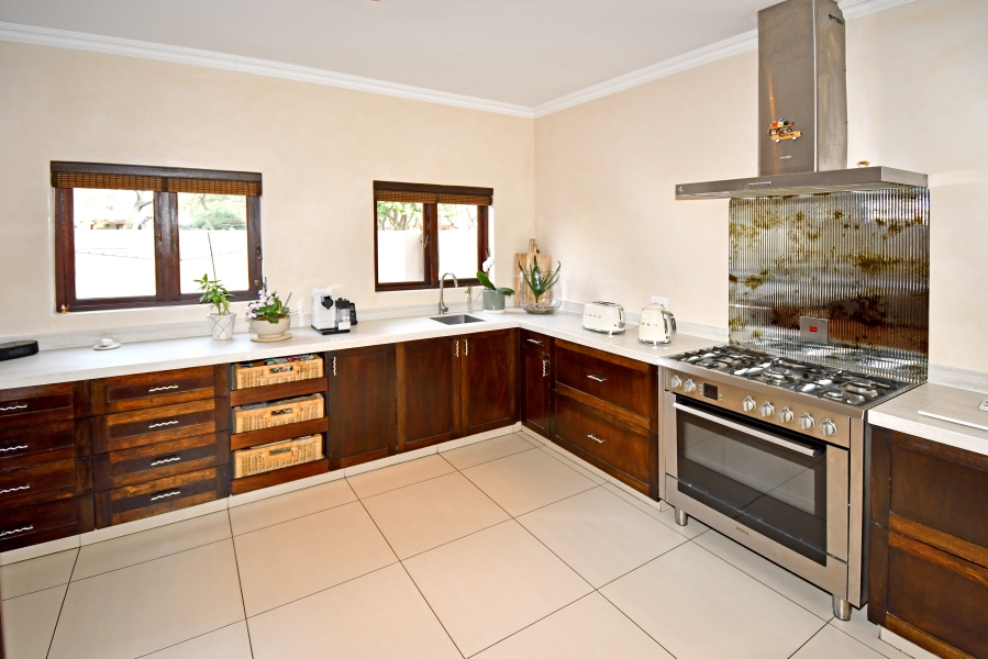 4 Bedroom Property for Sale in Carlswald Estate Gauteng