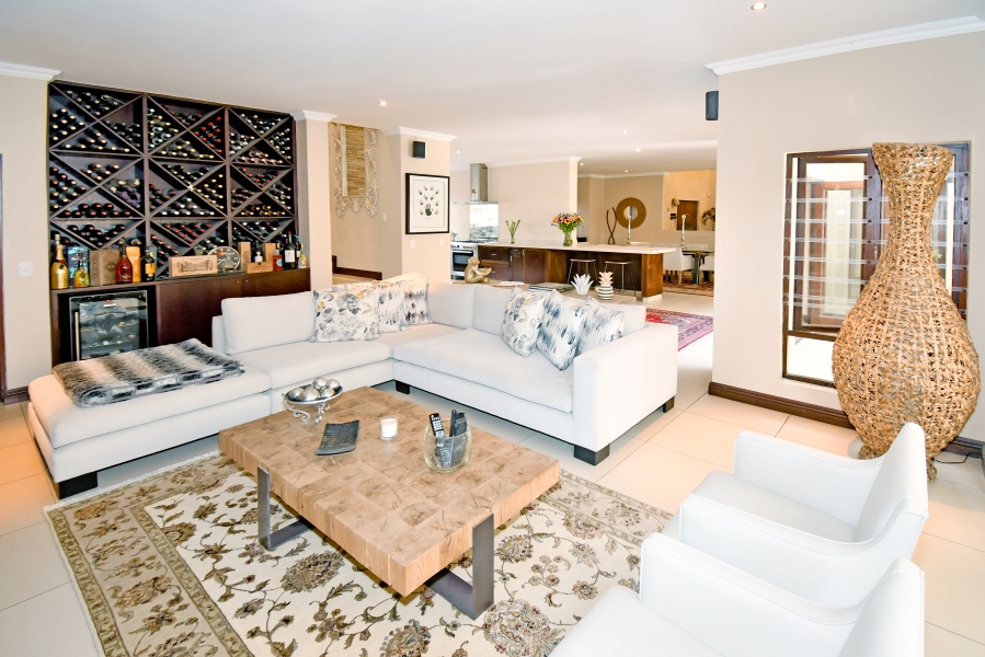 4 Bedroom Property for Sale in Carlswald Estate Gauteng
