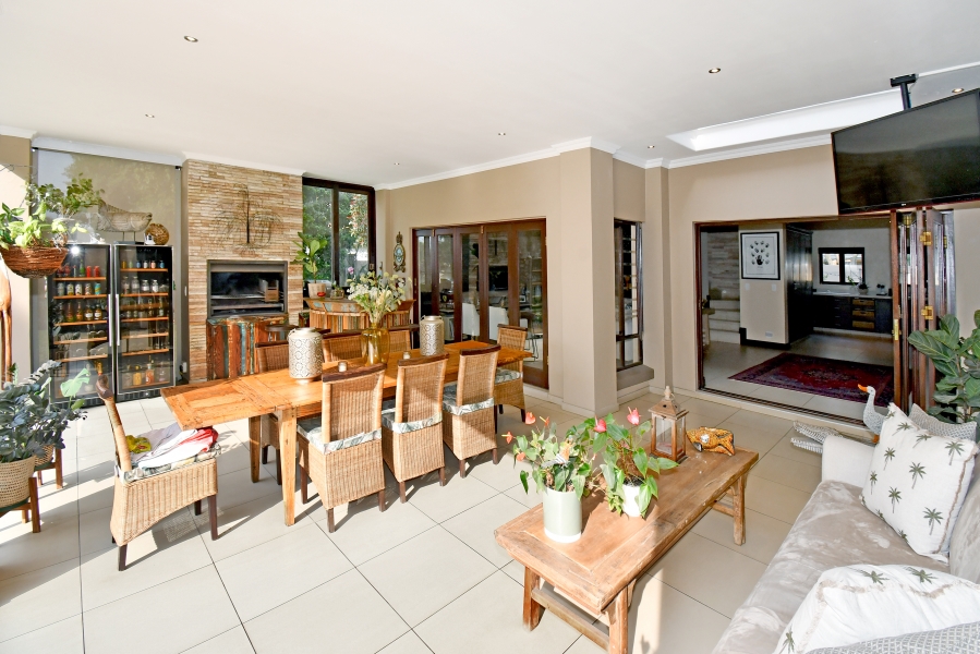 4 Bedroom Property for Sale in Carlswald Estate Gauteng