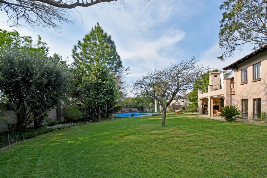 4 Bedroom Property for Sale in Carlswald Estate Gauteng