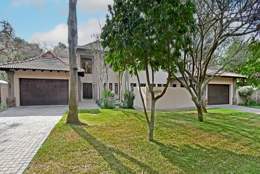 4 Bedroom Property for Sale in Carlswald Estate Gauteng
