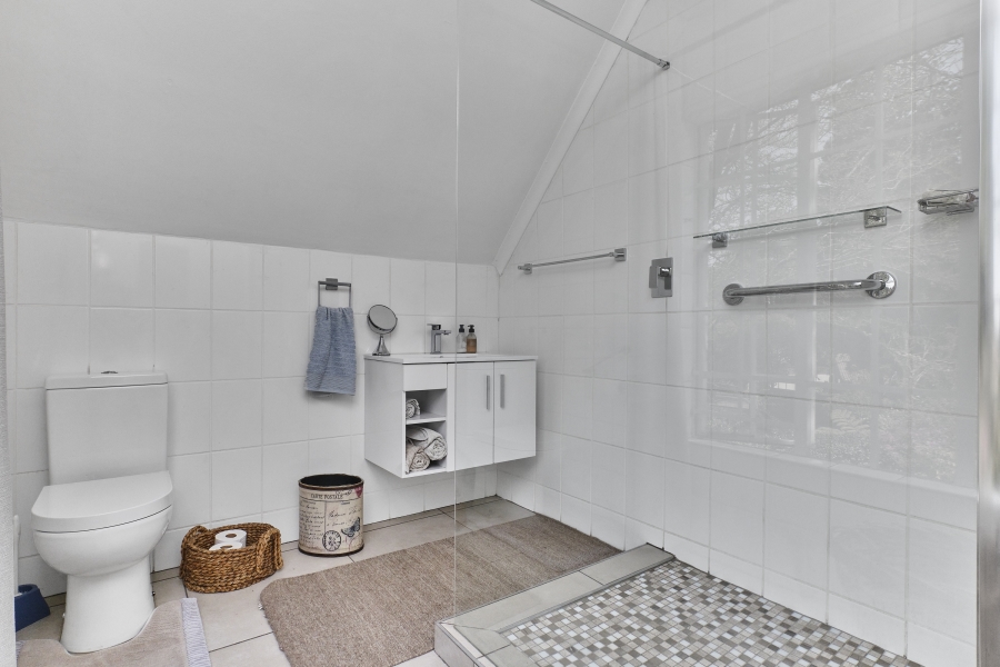 4 Bedroom Property for Sale in Lonehill Gauteng