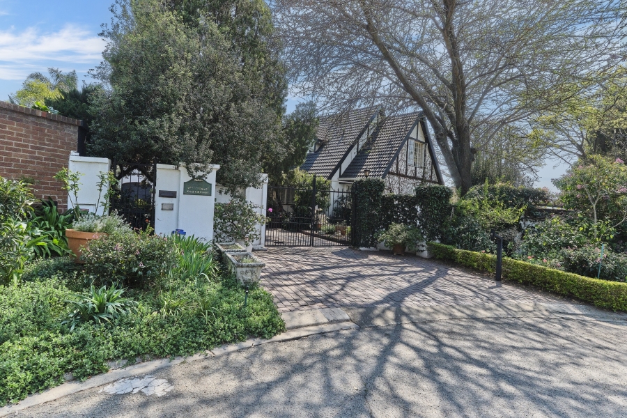 4 Bedroom Property for Sale in Lonehill Gauteng