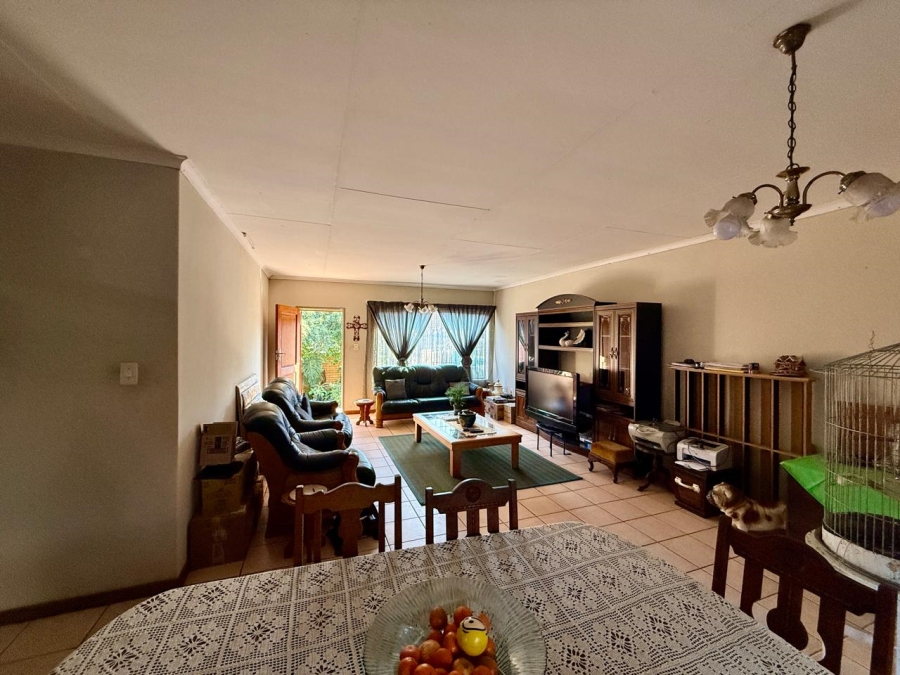 3 Bedroom Property for Sale in Ninapark Gauteng