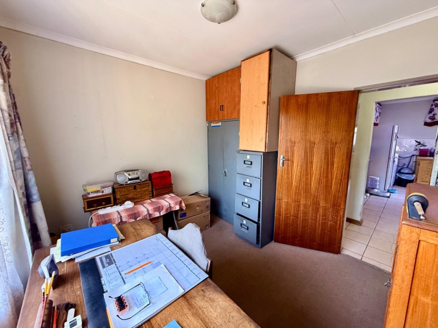 3 Bedroom Property for Sale in Ninapark Gauteng
