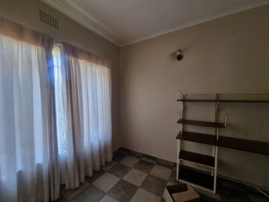 4 Bedroom Property for Sale in Sinoville Gauteng