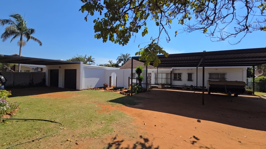 4 Bedroom Property for Sale in Sinoville Gauteng