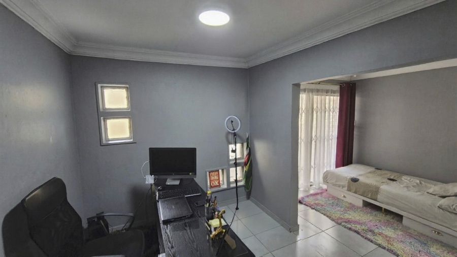 4 Bedroom Property for Sale in Chantelle Gauteng