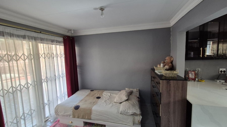 4 Bedroom Property for Sale in Chantelle Gauteng