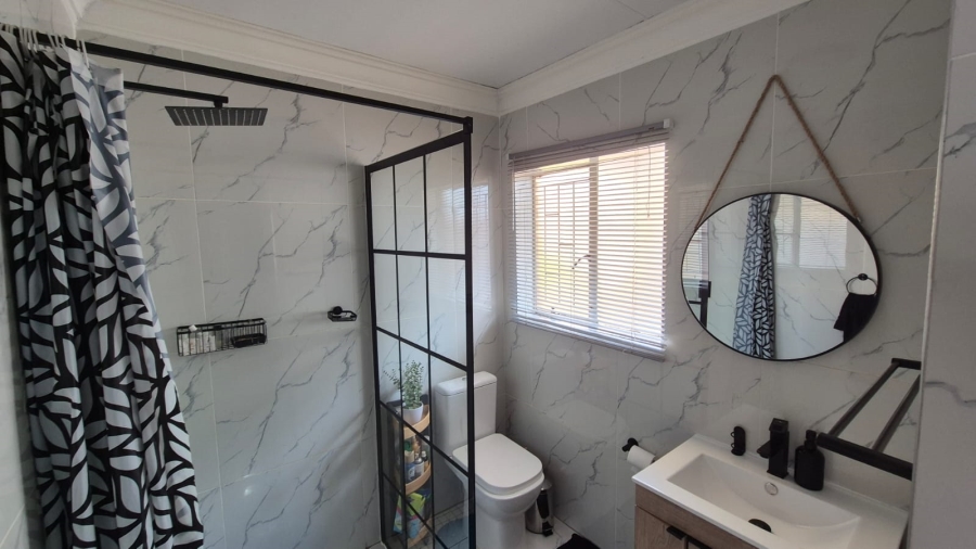 4 Bedroom Property for Sale in Chantelle Gauteng