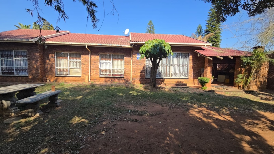 4 Bedroom Property for Sale in The Orchards Gauteng