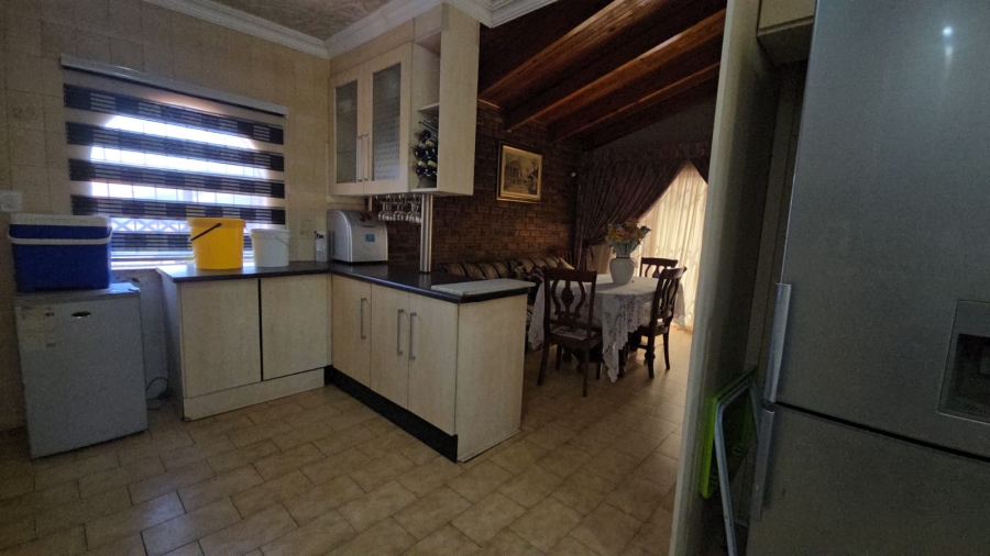 4 Bedroom Property for Sale in The Orchards Gauteng