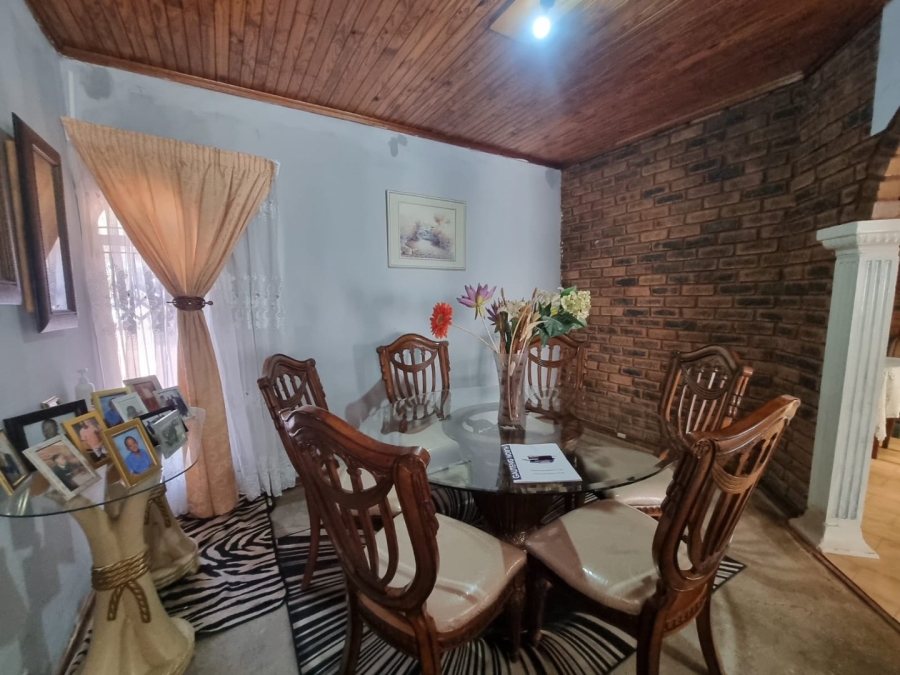 4 Bedroom Property for Sale in The Orchards Gauteng