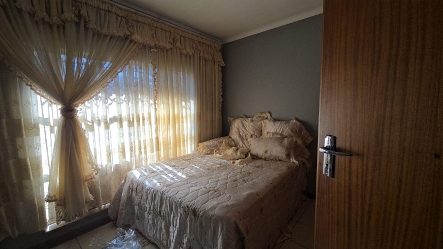 4 Bedroom Property for Sale in The Orchards Gauteng
