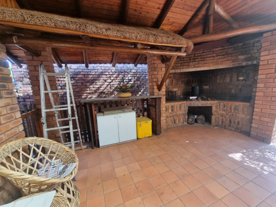 4 Bedroom Property for Sale in The Orchards Gauteng