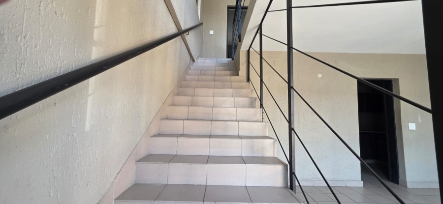 To Let Commercial Property for Rent in Pomona AH Gauteng