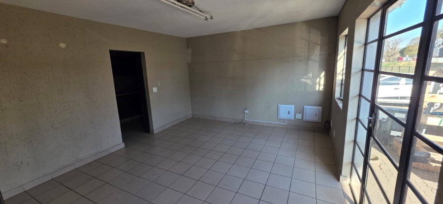 To Let Commercial Property for Rent in Pomona AH Gauteng