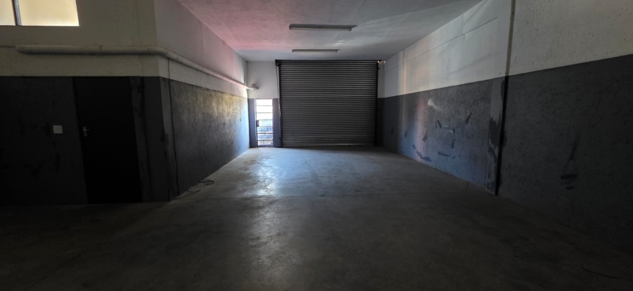 To Let Commercial Property for Rent in Pomona AH Gauteng