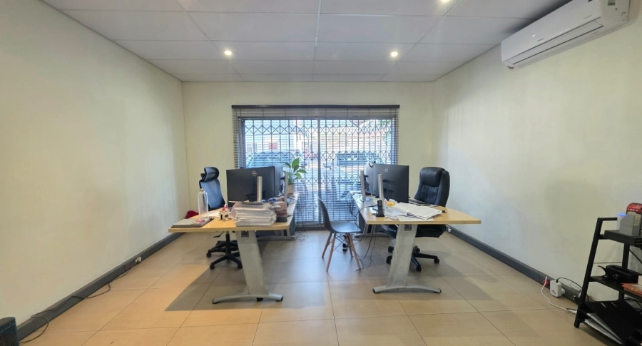 To Let Commercial Property for Rent in Doringkloof Gauteng