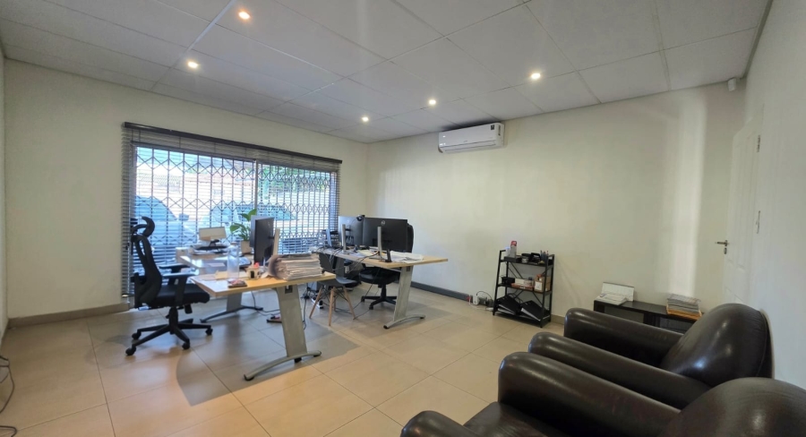 To Let Commercial Property for Rent in Doringkloof Gauteng