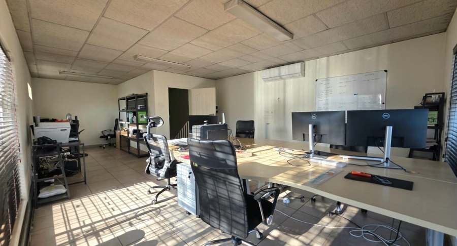 To Let Commercial Property for Rent in Doringkloof Gauteng