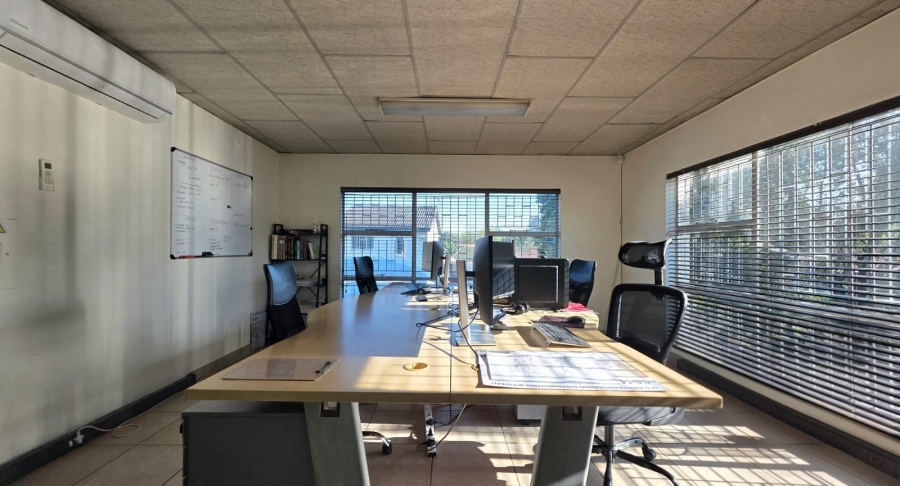 To Let Commercial Property for Rent in Doringkloof Gauteng