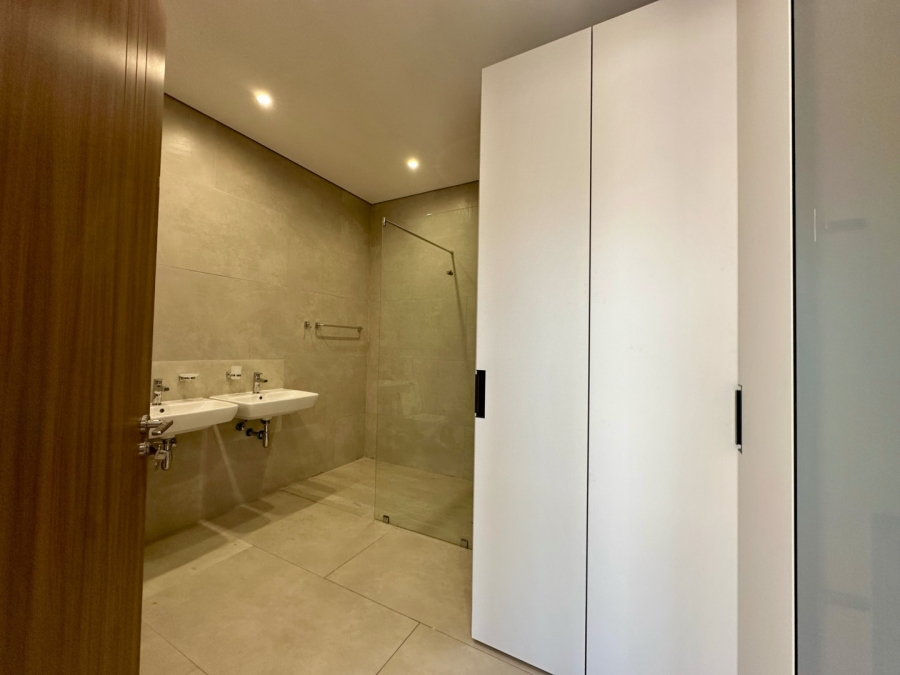 To Let 3 Bedroom Property for Rent in Sandown Gauteng