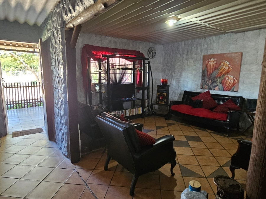 6 Bedroom Property for Sale in Fochville Gauteng