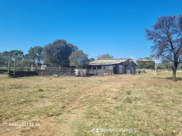 6 Bedroom Property for Sale in Fochville Gauteng