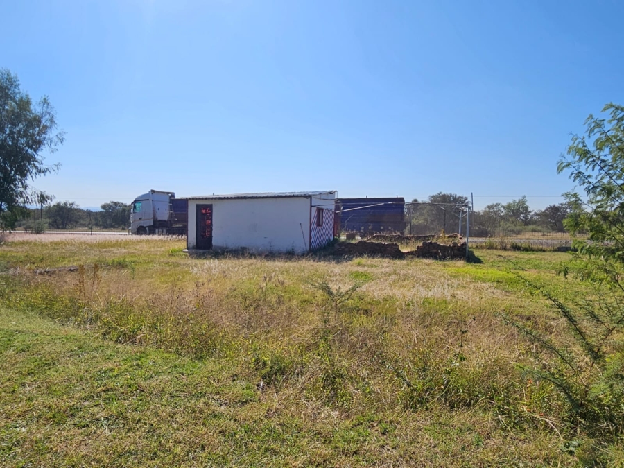 6 Bedroom Property for Sale in Fochville Gauteng