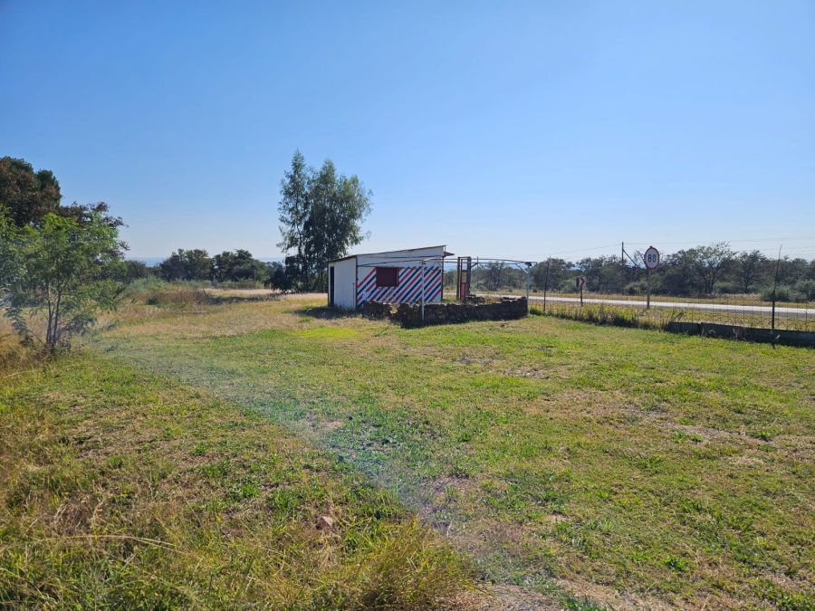 6 Bedroom Property for Sale in Fochville Gauteng