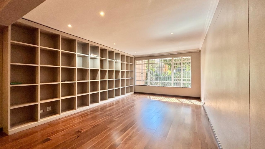 To Let 1 Bedroom Property for Rent in Sandown Gauteng
