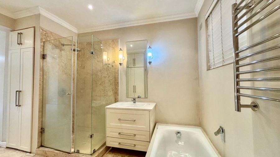 To Let 1 Bedroom Property for Rent in Sandown Gauteng