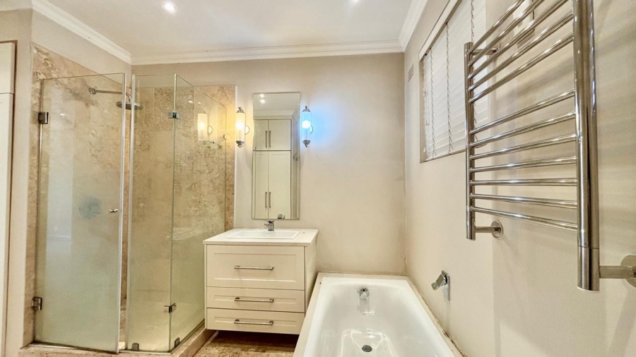 To Let 1 Bedroom Property for Rent in Sandown Gauteng