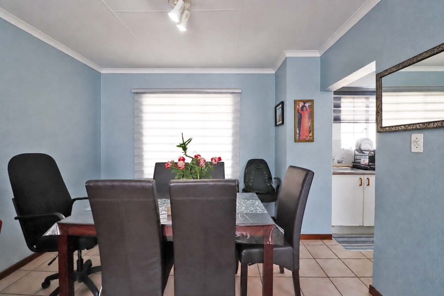 To Let 2 Bedroom Property for Rent in Boskruin Gauteng