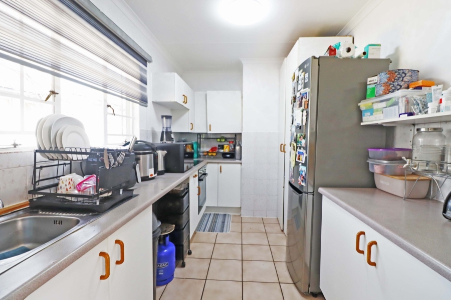 To Let 2 Bedroom Property for Rent in Boskruin Gauteng