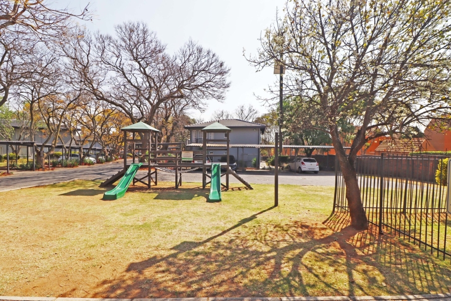 To Let 2 Bedroom Property for Rent in Boskruin Gauteng