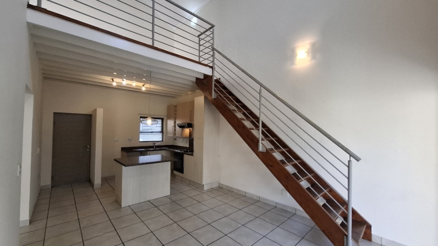 To Let 2 Bedroom Property for Rent in Fourways Gauteng
