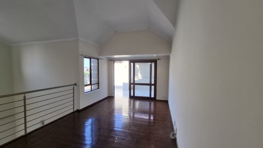 To Let 2 Bedroom Property for Rent in Fourways Gauteng