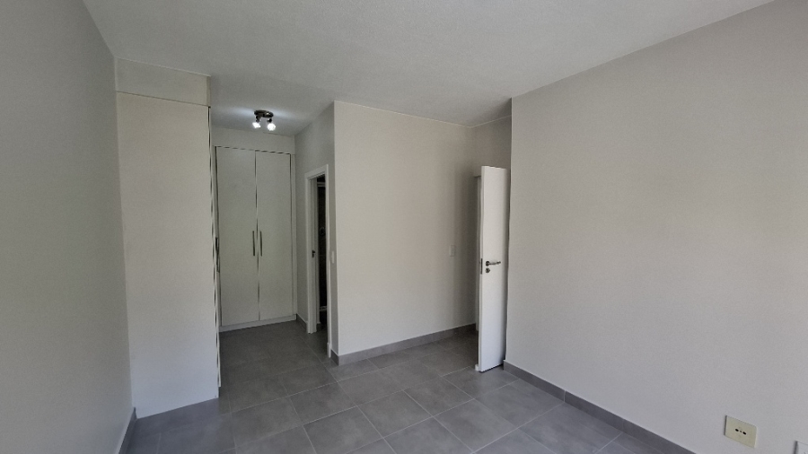 To Let 2 Bedroom Property for Rent in Fourways Gauteng